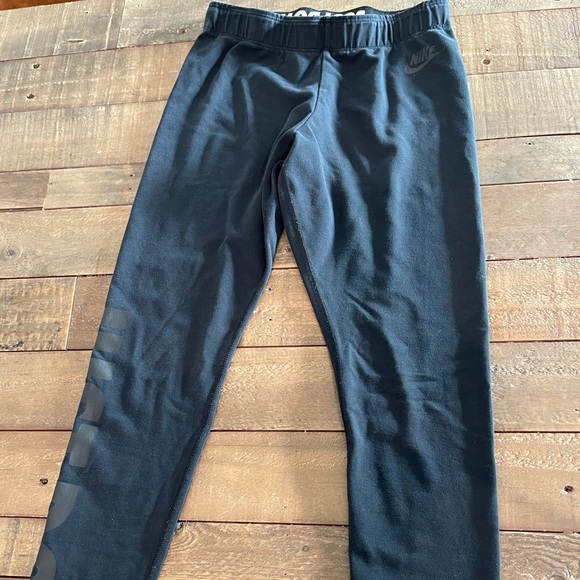 Small Nike Leggings - Picture 1 of 4